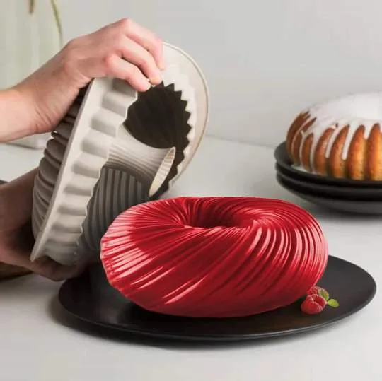 Artistic Silicon Cake Baking Mold Set