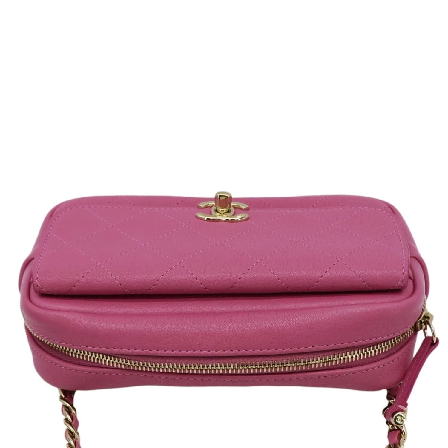 CHANEL Casual Trip Leather Waist Bag Pink