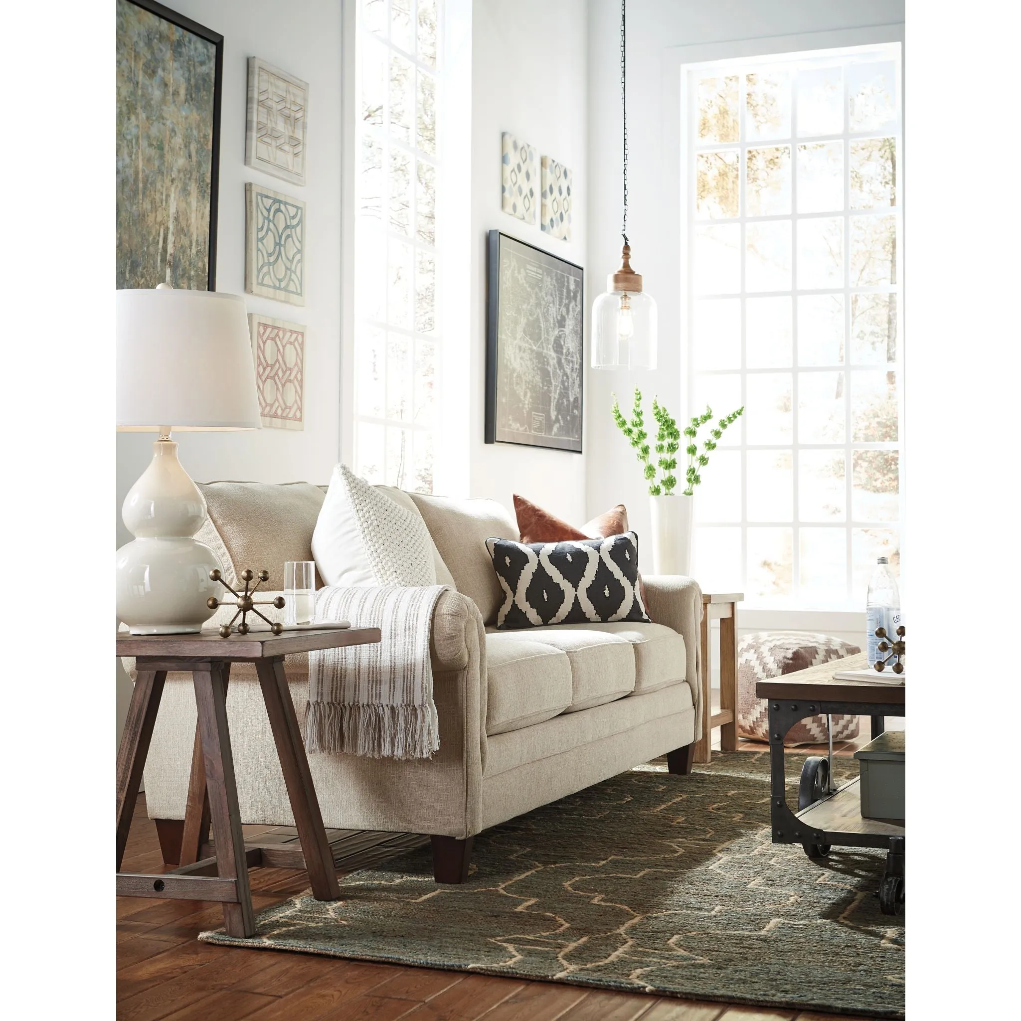 Faiz Pendant Light