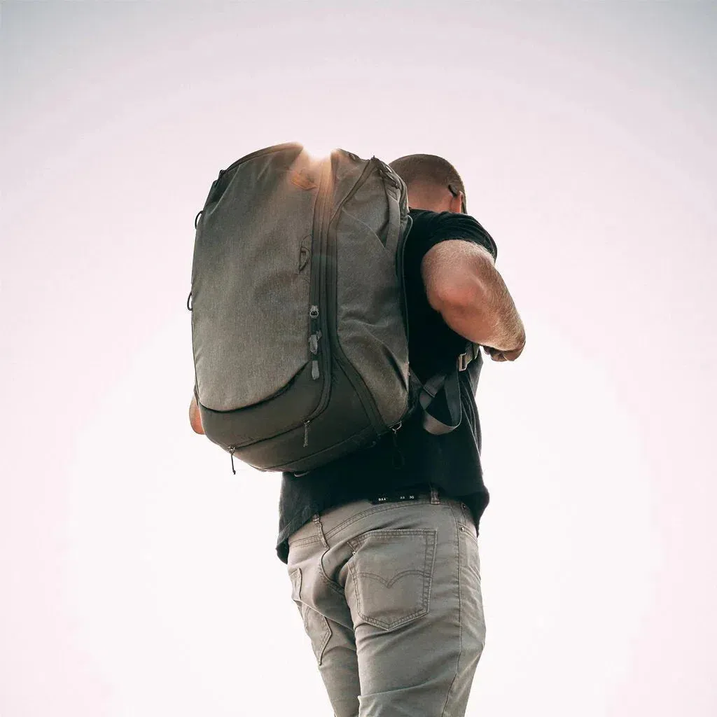 Peak Design TRAVEL BACKPACK 45L SAGE