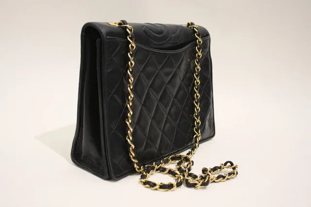 Vintage CHANEL Navy Flap Bag